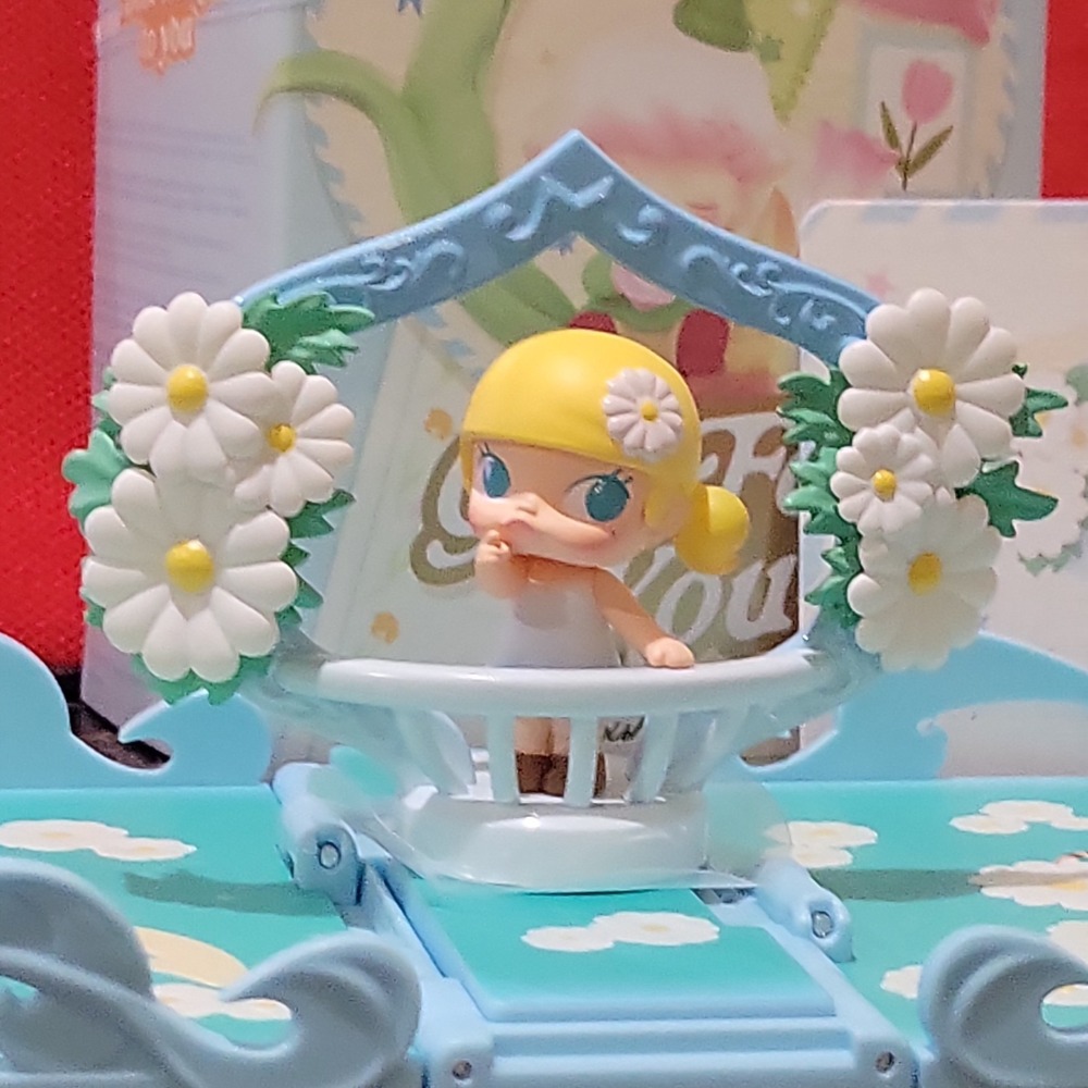 POP MART GIFT FOR YOU GREETING CARD SERIES. Molly Daisy Confirmed Character